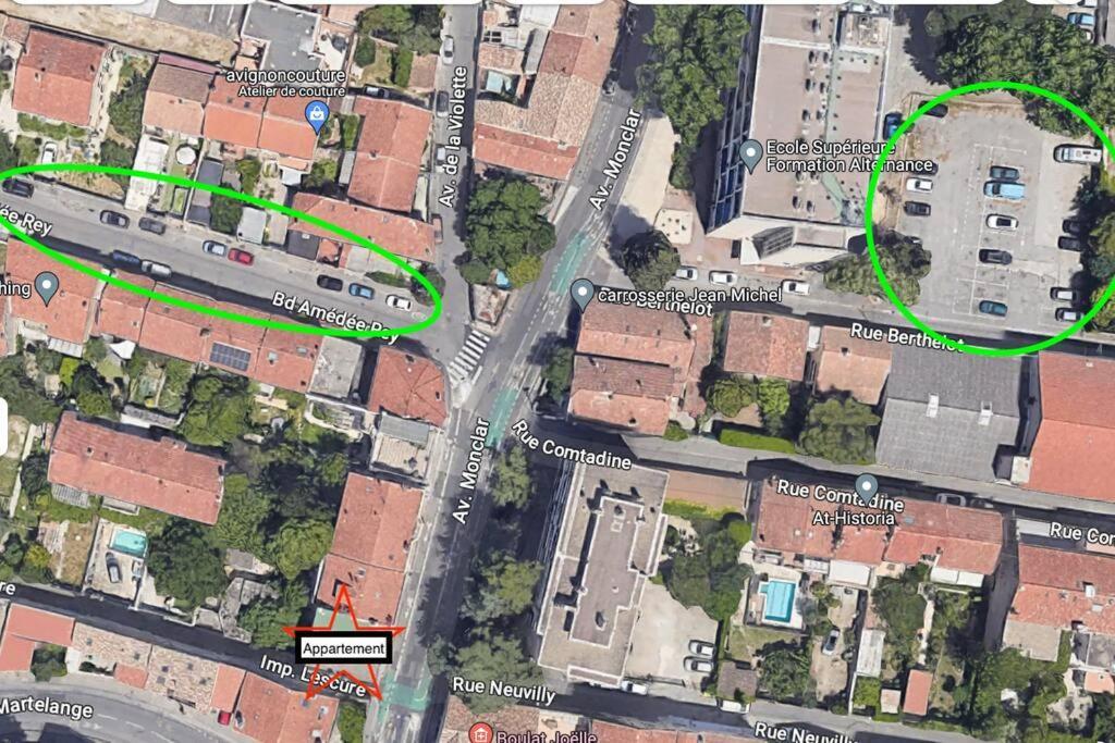 The Rooftop - Ac Clim - Wi-Fi - Parking Gratuit Dans La Rue 亞維農 外观 照片